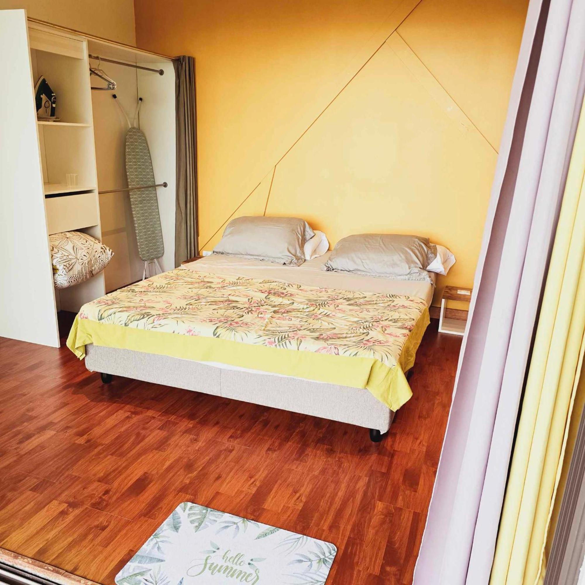 Fare Toahana, Accommodation With A Ocean View Фааа Экстерьер фото